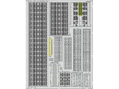 C-130J-30 cargo floor 1/72 - Zvezda - image 1