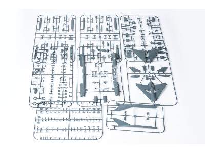 MiG-21SMT 1/48 - image 8