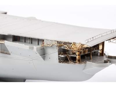 USS Intrepid CV-11 PART I 1/350 - Trumpeter - image 6