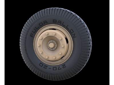Road Wheels For Mercedes 4500 (Early Pattern) - image 2