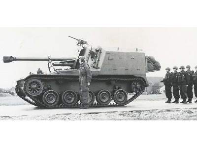 Mk.61 105mm self-propelled howitzer - image 12