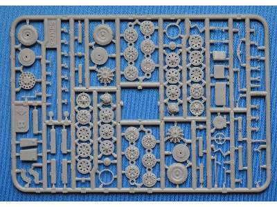 7,62cm FK.36 (R) auf mZgkw 5t - image 3