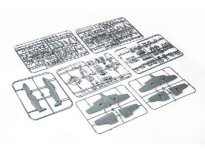 SPITFIRE STORY: Southern Star DUAL COMBO 1/48 - image 4