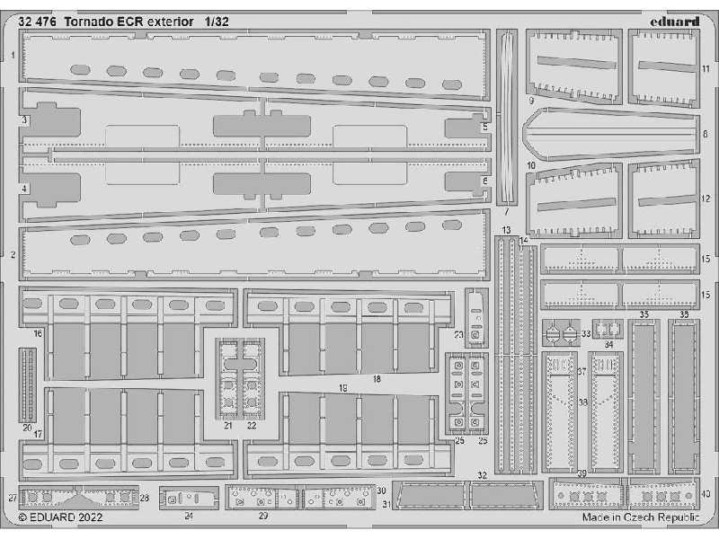 Tornado ECR exterior 1/32 - Italeri - image 1