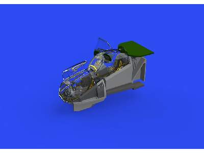 Mi-24V cockpit 1/48 - Zvezda - image 2