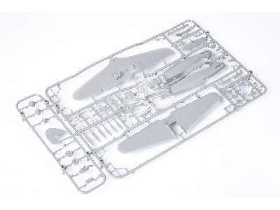 Hurricane Mk. I 1/72 - image 4