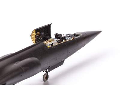 F-104S 1/48 - Kinetic - image 3