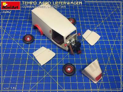 Tempo A400 Lieferwagen. German 3-wheel Delivery Van - image 35