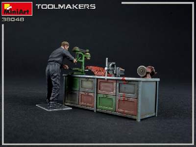 Toolmakers - image 14