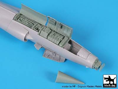 F-104 Starfighter Radar + Electronics For Hasegawa - image 2