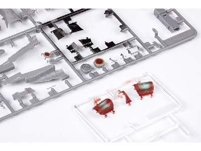 F-4D 1/72 - FINE MOLDS - image 3