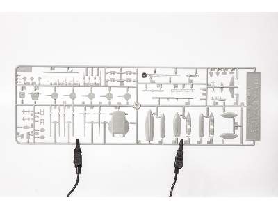 USS Arizona 1/350 - image 16