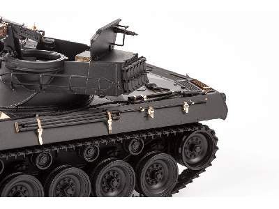 M18 tank destroyer 1/35 - TAMIYA - image 12