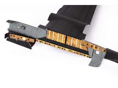 B-26K Invader bomb bay 1/48 - ICM - image 4