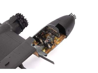 B-26K Invader 1/48 - ICM - image 5