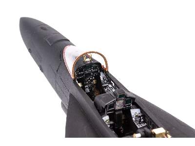 EA-18G 1/48 - HOBBY BOSS - image 4