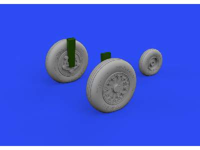 F-15A/ B wheels 1/48 - GREAT WALL HOBBY - image 4