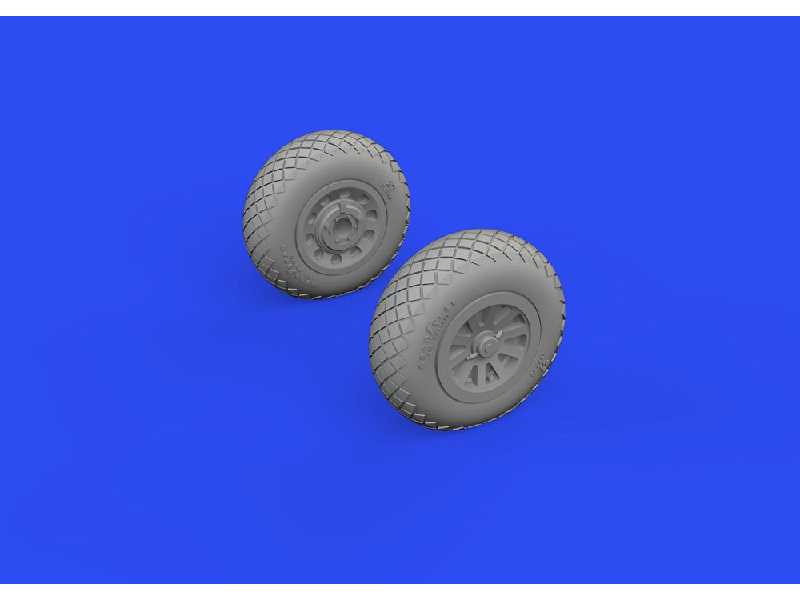 P-51B/ C wheels diamond tread 1/72 - ARMA HOBBY - image 1