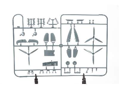 Spitfire Mk. Vb late 1/48 - image 11