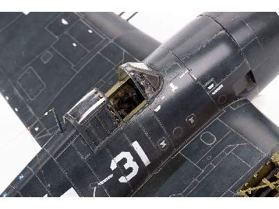 F6F-5 1/48 - image 7