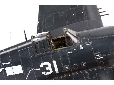 F6F-5 1/48 - image 8
