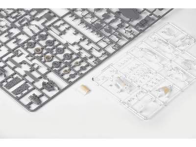 F-104S ASA 1/48 - KINETIC MODEL - image 2