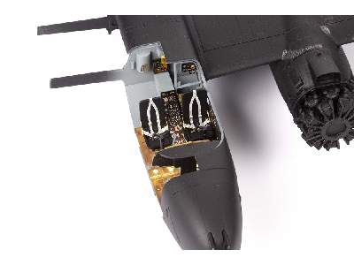 B-26K Invader seatbelts STEEL 1/48 - ICM - image 4