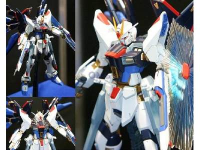 Strike Freedom Gundam Bl - image 3