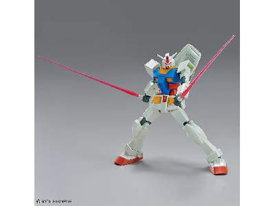 Rx-78-2 Gundam (Full Weapon Set) - image 6