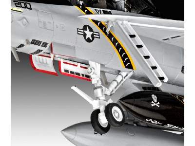 F/A-18F Super Hornet - image 4