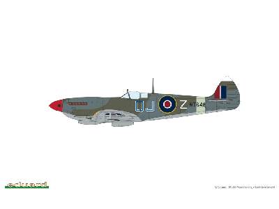 Spitfire Mk. VIII 1/72 - image 3