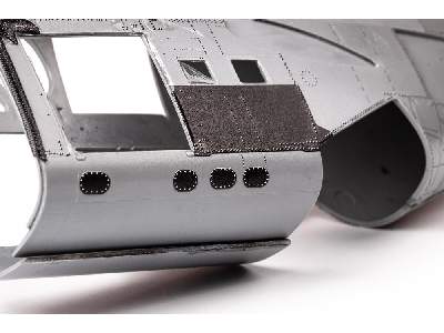 Mi-24V positive rivets & surface details 1/48 - Zvezda - image 16