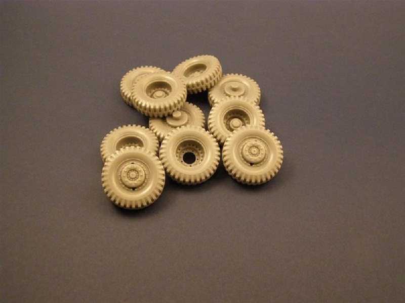 Road Wheels For M26 Dragon Wagon - image 1