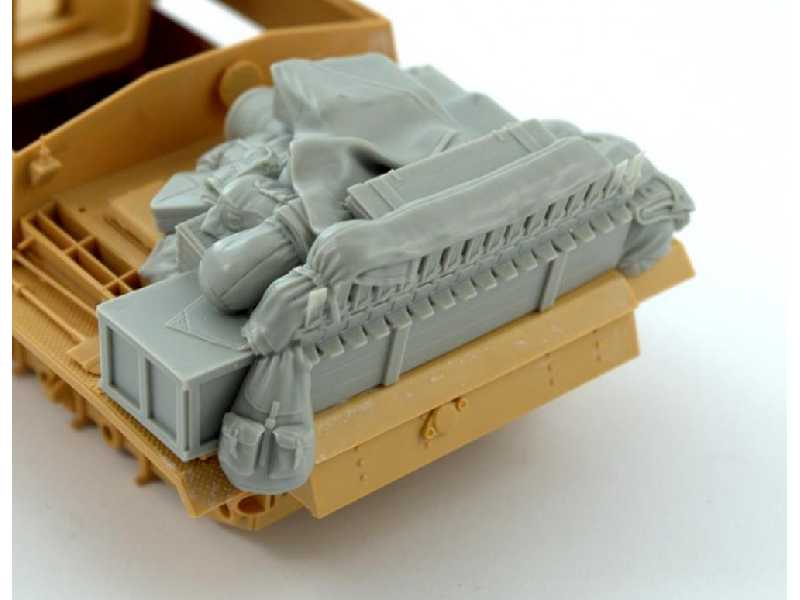 Stowage Set For Stug Iii G (Winter) - image 1