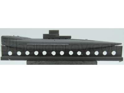 Rn R Class Submarines - image 3