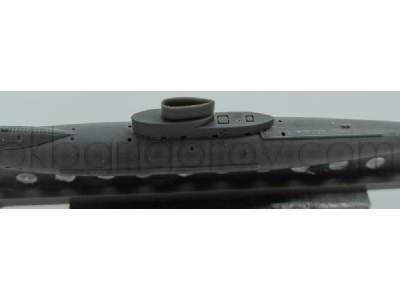 Rn R Class Submarines - image 4