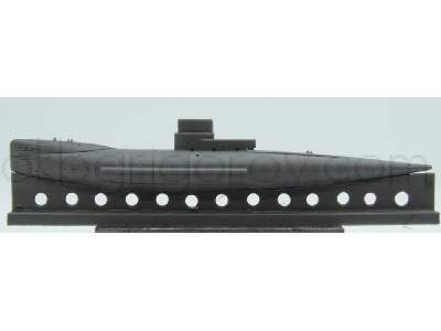Rn R Class Submarines - image 7
