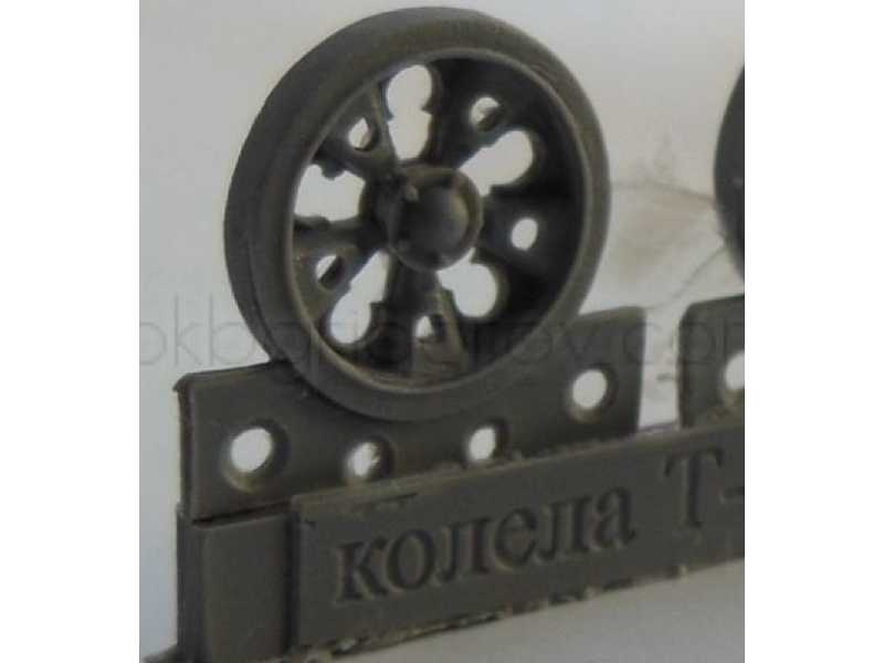 Wheels For T-34, Starfish - image 1