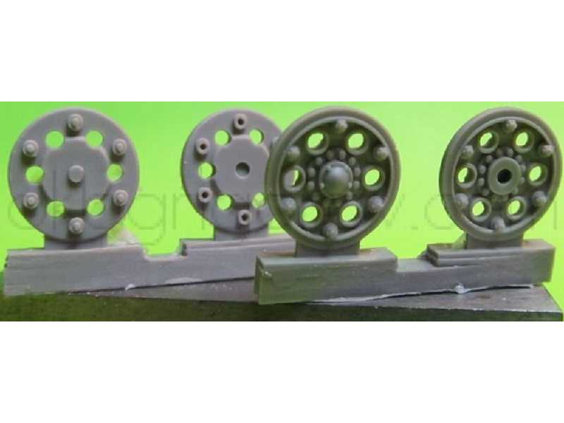 Sprocket Wheel For T-34,mod.1940 Type 3 (6 Per Set) - image 1