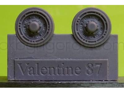 Wheels For Valentine, Type 1 - image 1