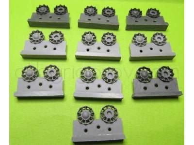 Idler Wheel For T-54/55/62 (10 Per Set) - image 2