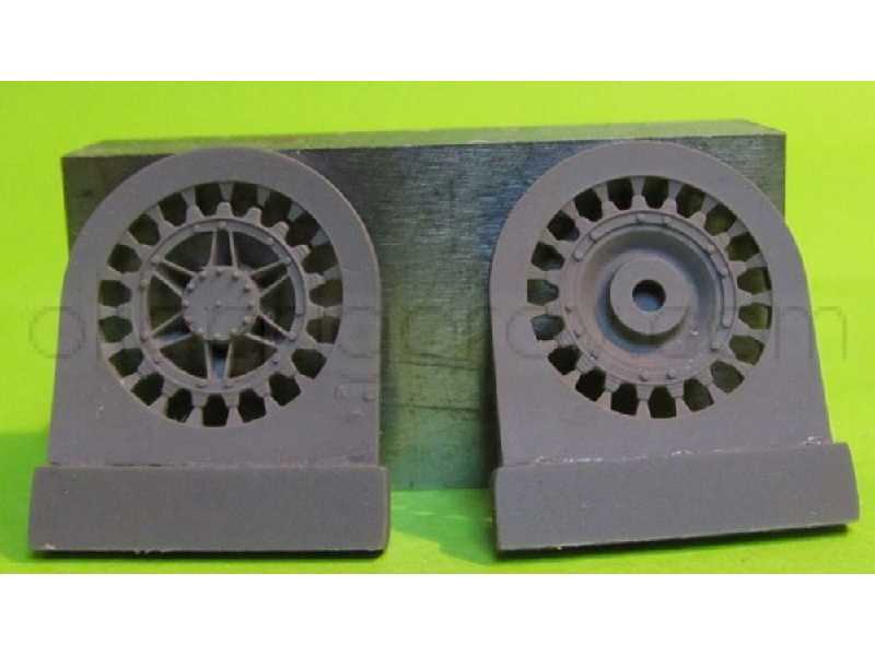 Sprockets For Pz.Iv, 40 Cm Tracks (8 Per Set) - image 1