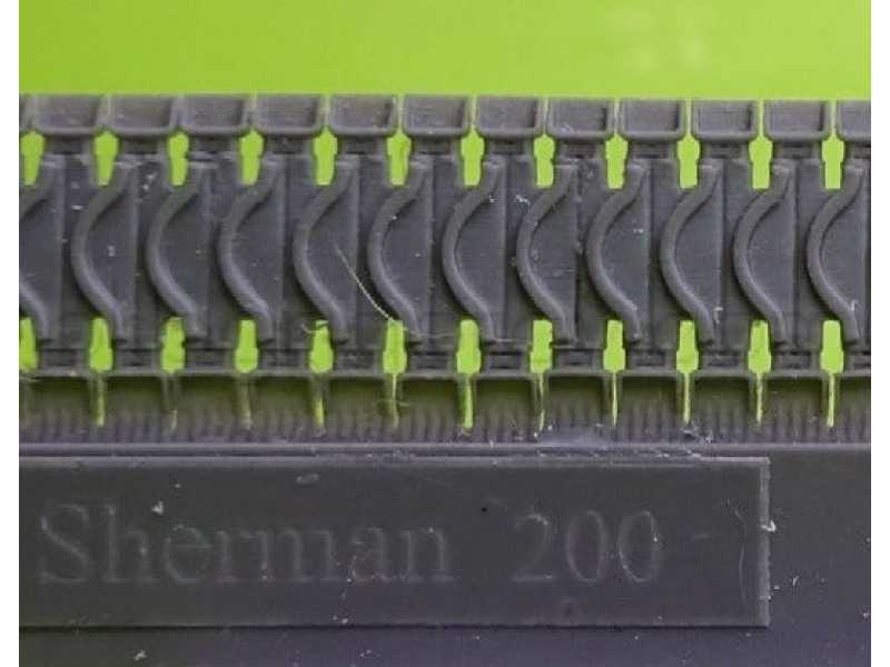 Tracks For M4 Family, T54e2 With Two Extended End Connectors Type 1 - image 1