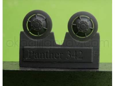 Idler Wheel For Pz.V Panther, Early (8 Per Set) - image 1
