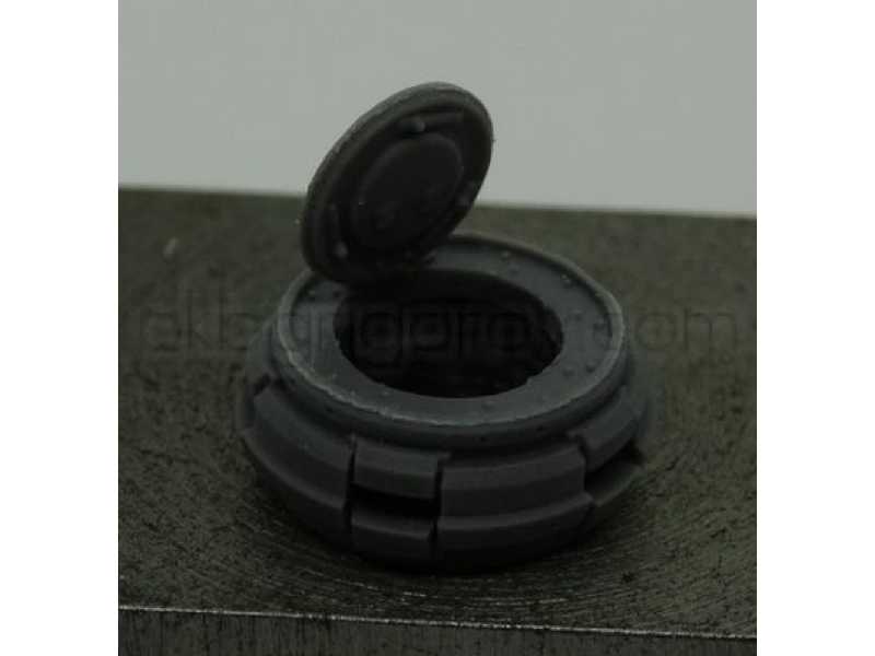 Commander Cupola For Pz.Iii/Iv, Type 2 (4 Per Set) - image 1