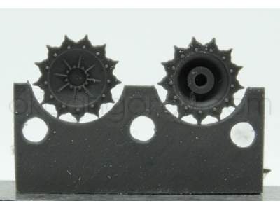 Sprockets For M5 (8 Per Set) - image 1