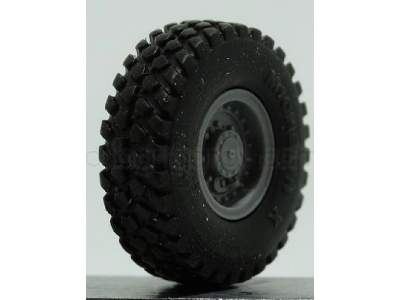 Wheels For Stryker Dragoon - image 1