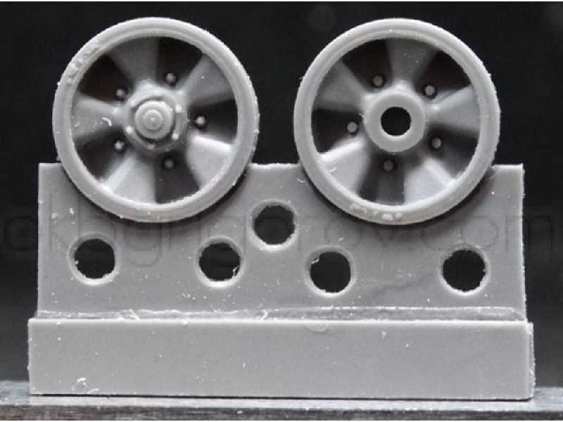 Wheels For Akatsiya, Krug, Tyulpan And Giatsint-s, Type 1 - image 1 Wheels For Akatsiya, Krug, Tyulpan And Giatsint-s, Type 1 - image 1