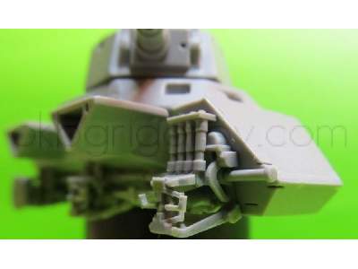 British Armored Car Fv 601 Saladin - image 4