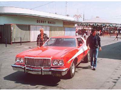 1342 - Starsky And Hutch Ford Gran Torino Bright Red Paint - image 2